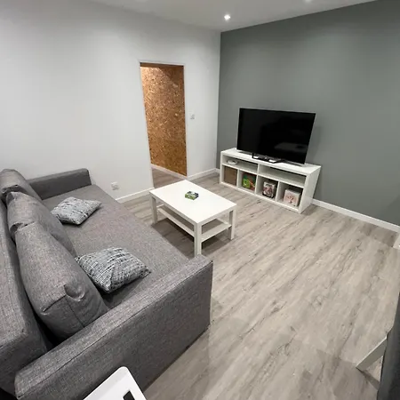 Maison Des Volcans - 3 Doubles - Avec Terrasse Et Wifi - 8 Couchages Holiday home Ceyrat